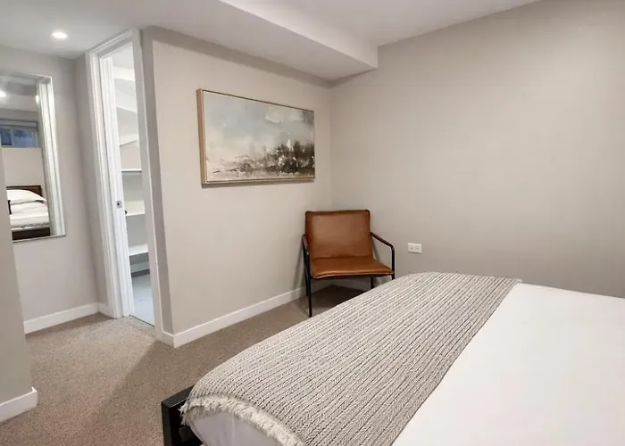 Flexhome West Town - Spacious 2br Duplex - Sleeps 8 * Chicago