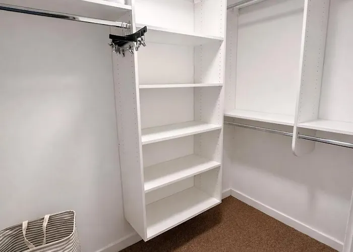 Apartment Flexhome West Town - Spacious 2br Duplex - Sleeps 8